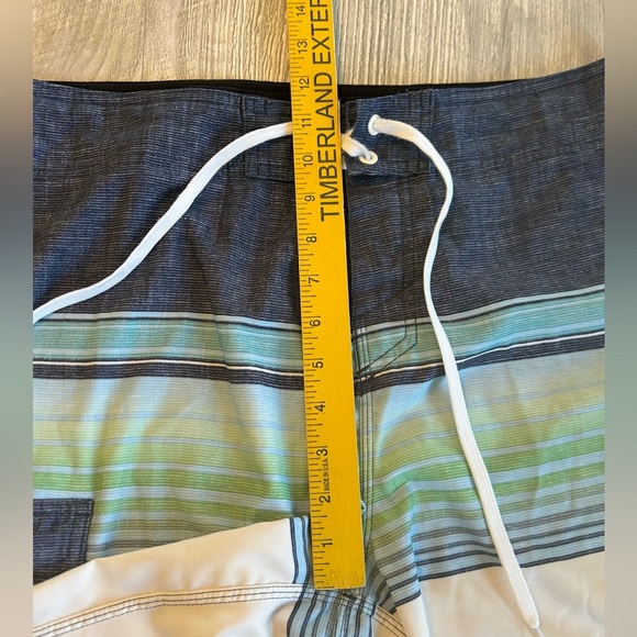 Hang Ten Blue Green Striped Drawstring Board Shorts Pocket Size 32 & Measures 32 - Picture 10 of 11